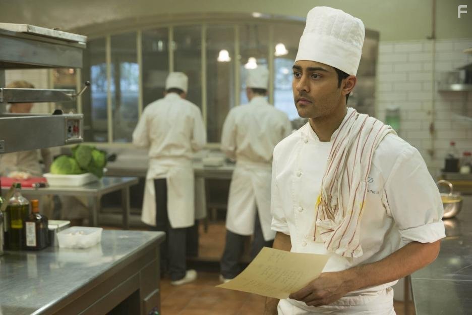 Manish Dayal in Пряности и страсти (2014)
