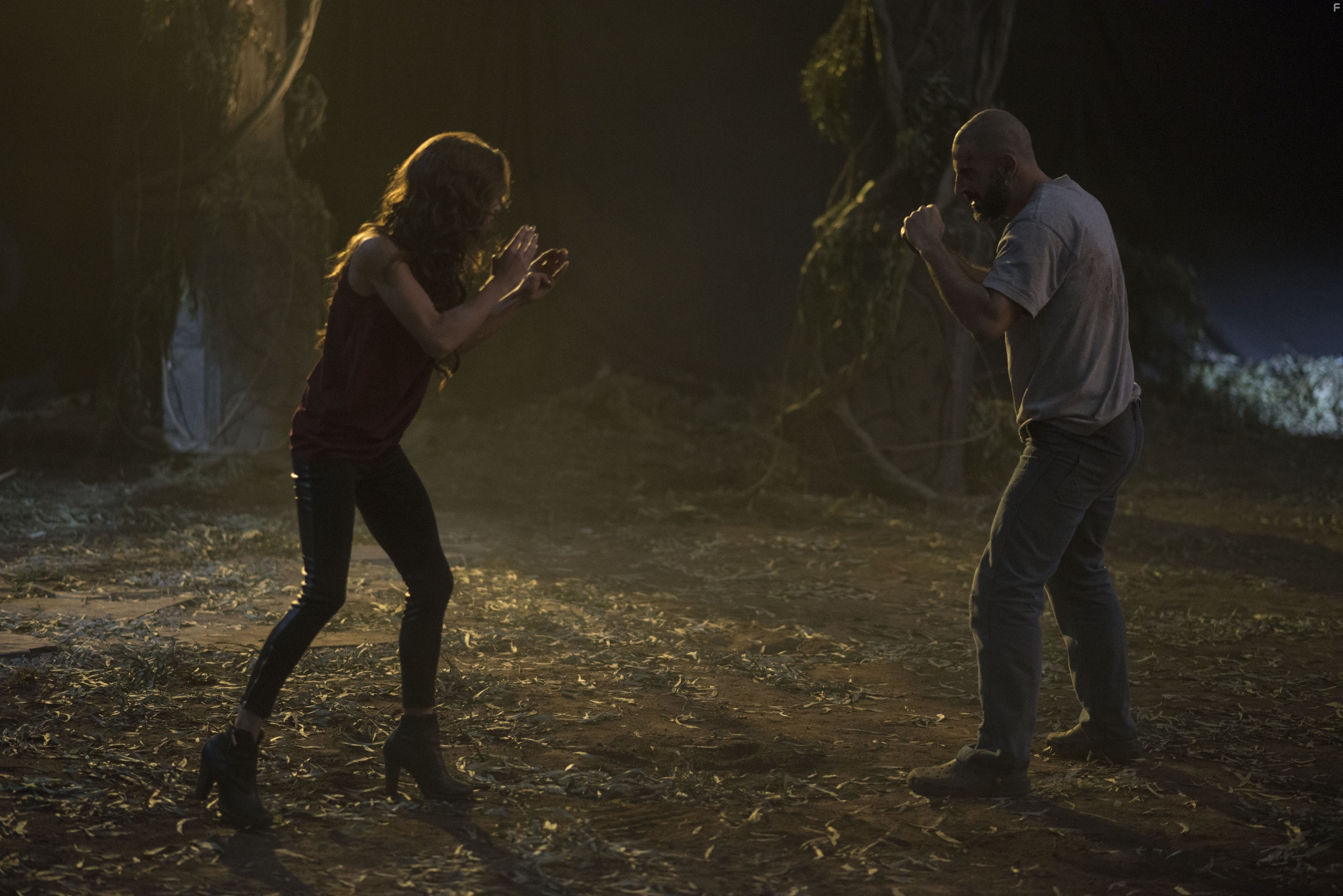 Ruben Zamora and Brenda Asnicar in Cumbia Ninja (2013)