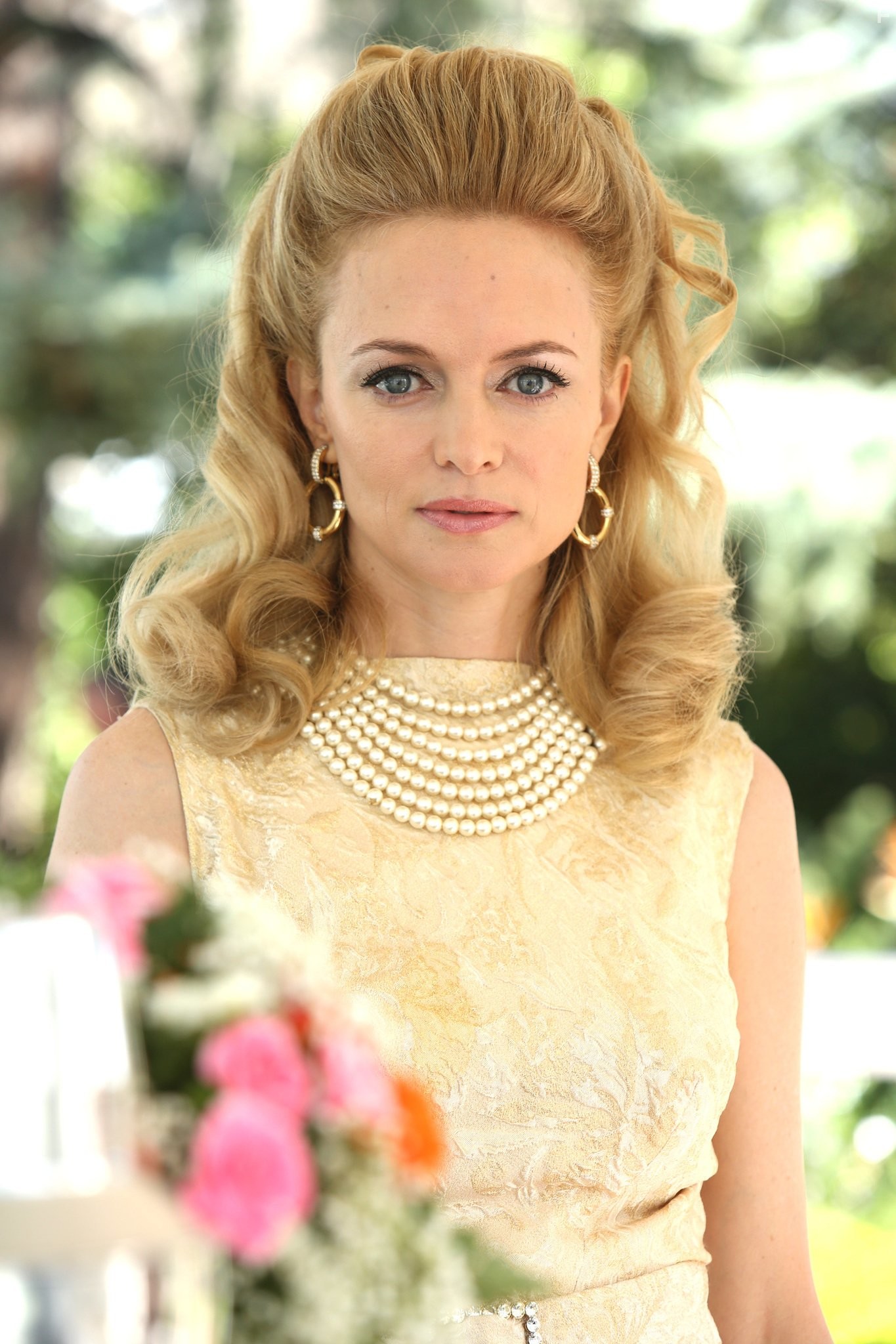 Heather Graham in Лепестки на ветру (2014)