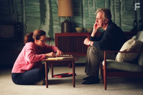 Sigourney Weaver and Alan Rickman in Снежный пирог (2006)