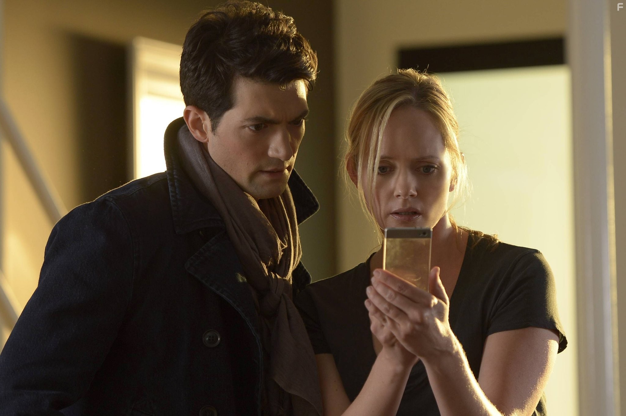 Marley Shelton and David Alpay in Лотерея (2014)