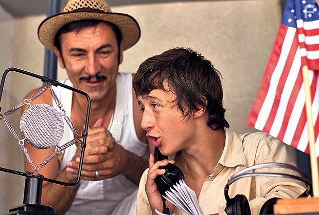 Branko Djuric and Predrag Vasic in До встречи в Монтевидео! (2014)