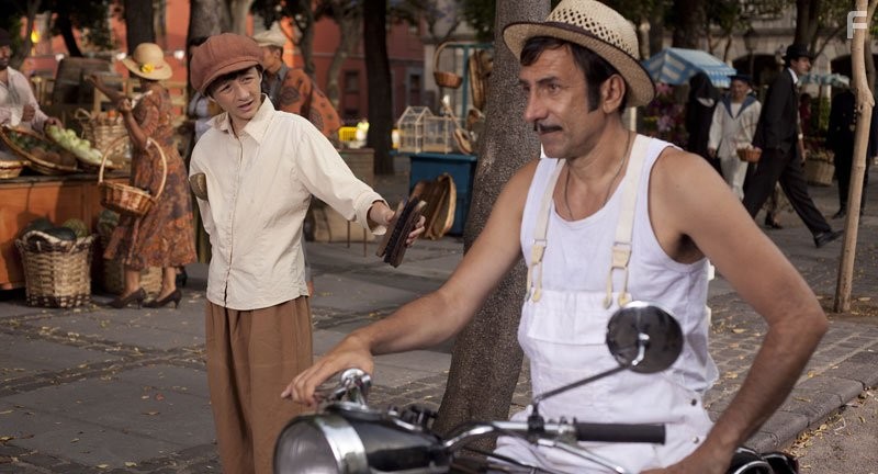 Branko Djuric and Predrag Vasic in До встречи в Монтевидео! (2014)