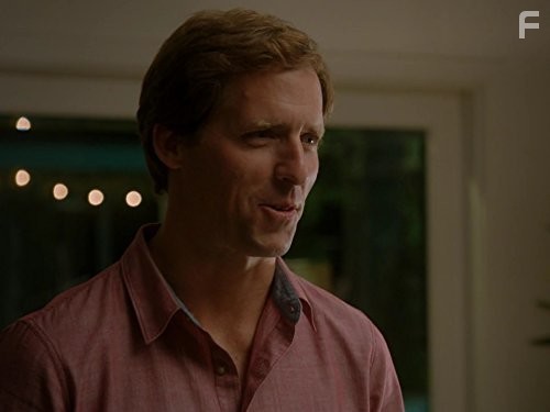 В браке (2014)