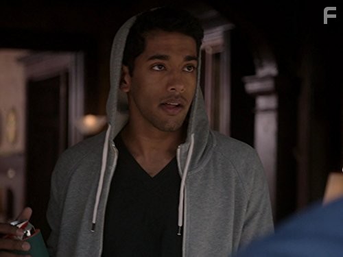 В браке (2014)