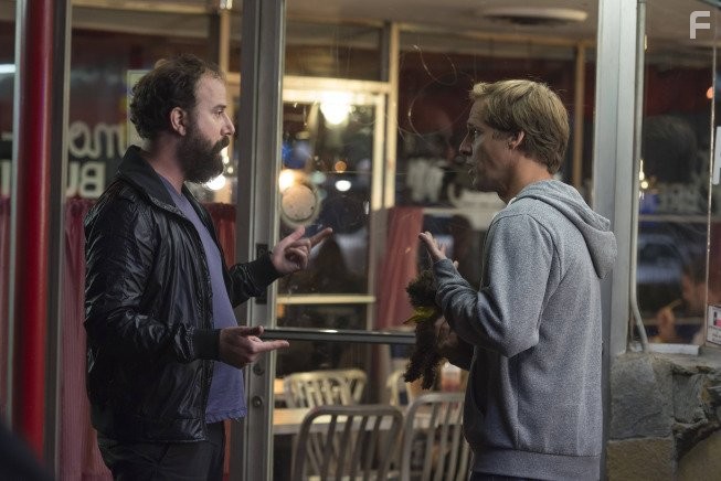 Nat Faxon and Brett Gelman in В браке (2014)