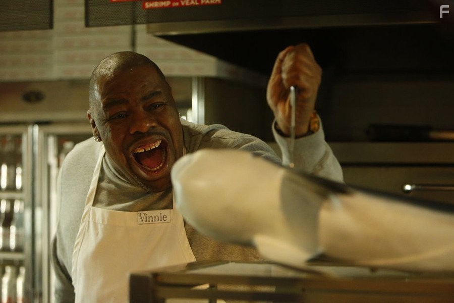 Biz Markie in Акулий торнадо 2 (2014)