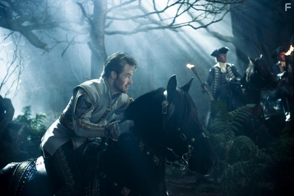 Chris Pine in Чем Дальше в лес (2014)