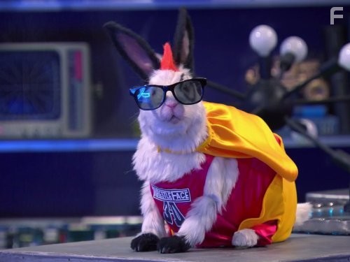 Грозная семейка (2013)