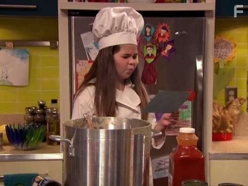 Грозная семейка (2013)