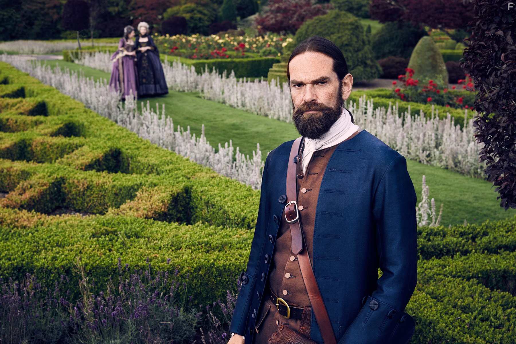 Duncan Lacroix in Чужестранка (2014)