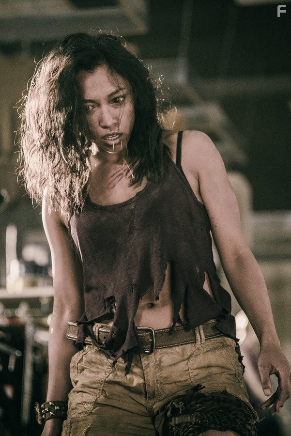 Pisay Pao in Нация Z (2014)