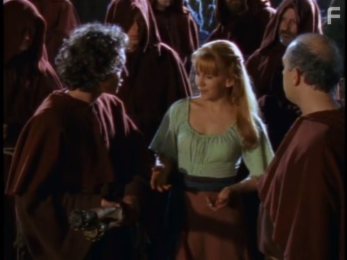 Ren?e O'Connor and Paolo Rotondo in Зена - королева воинов (1995)