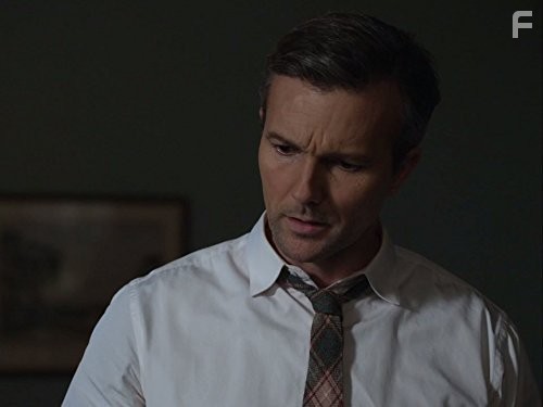 Место, что домом зовётся (2013)