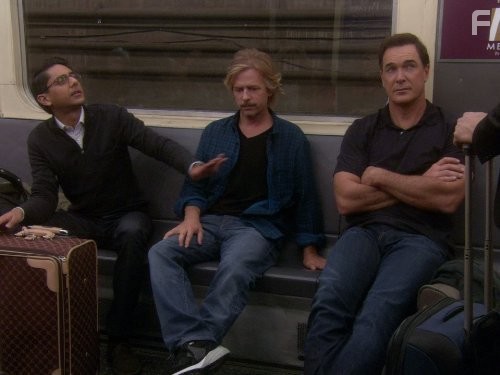 David Spade, Patrick Warburton, and Adhir Kalyan in Правила совместной жизни (2007)