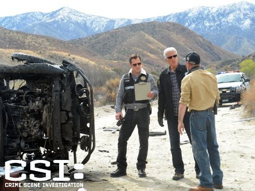 Ted Danson and George Eads in C.S.I. Место преступления (2000)