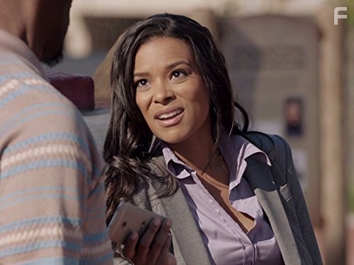 Kali Hawk and Valenzia Algarin in Чёрный Иисус (2014)