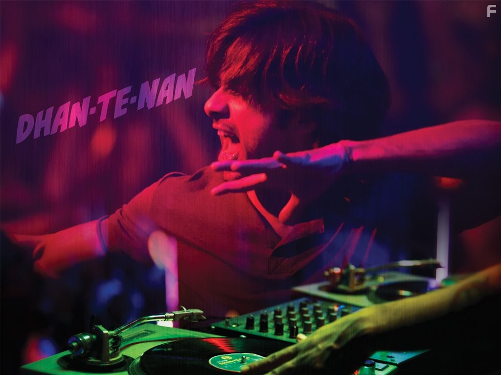 Shahid Kapoor in Негодяи (2009)