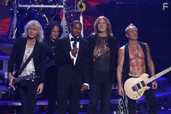 Nick Cannon and Def Leppard in Америка ищет таланты (2006)