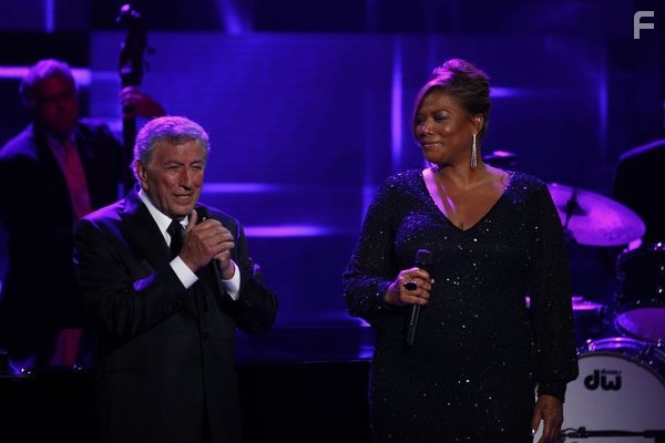 Queen Latifah and Tony Bennett in Америка ищет таланты (2006)