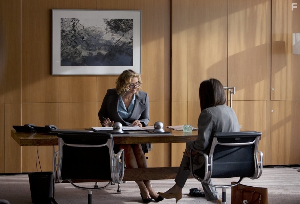 Janet McTeer and Eve Best in Благородная женщина (2014)