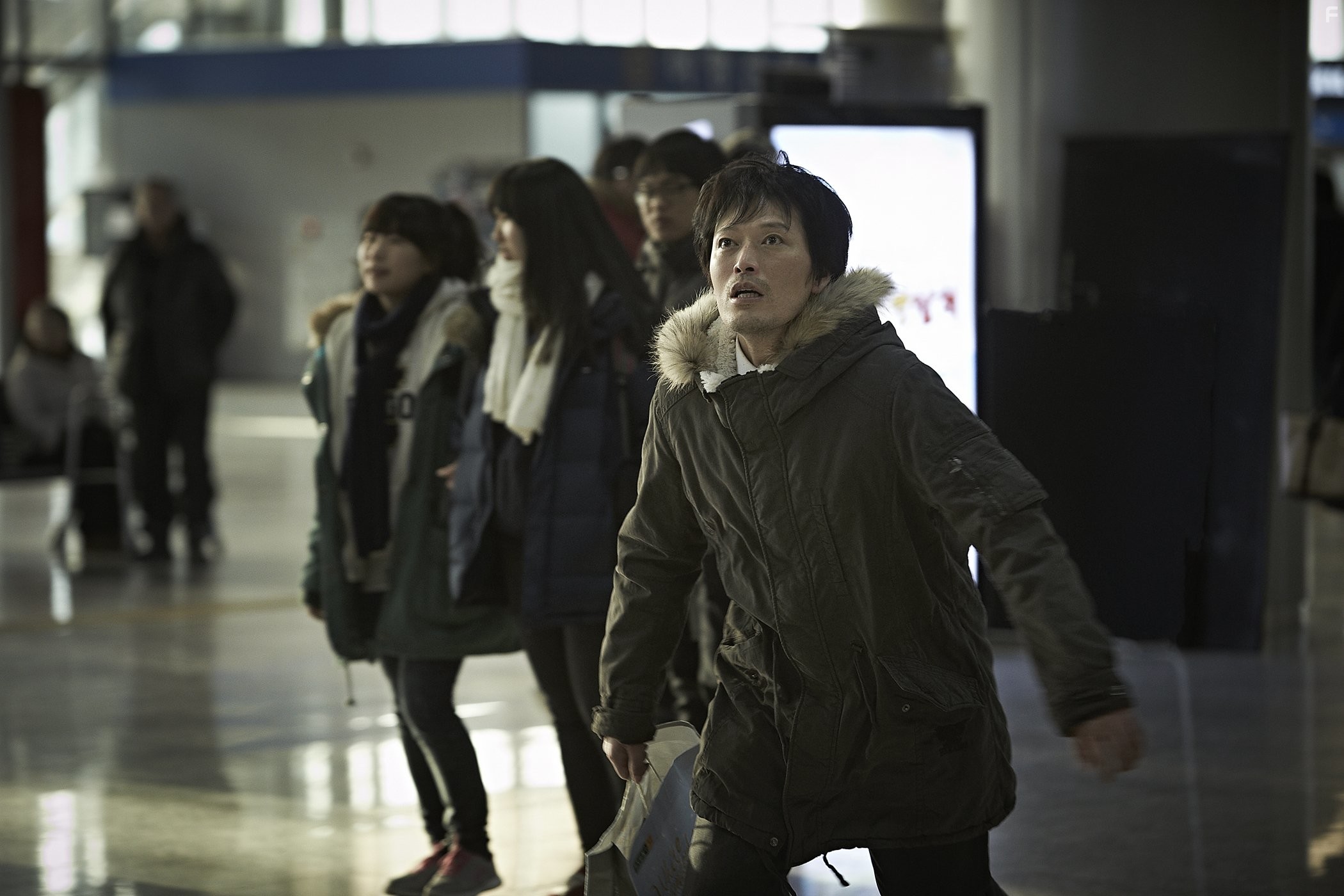 Jae-yeong Jeong in Bang-hwang-ha-neun kal-nal (2014)