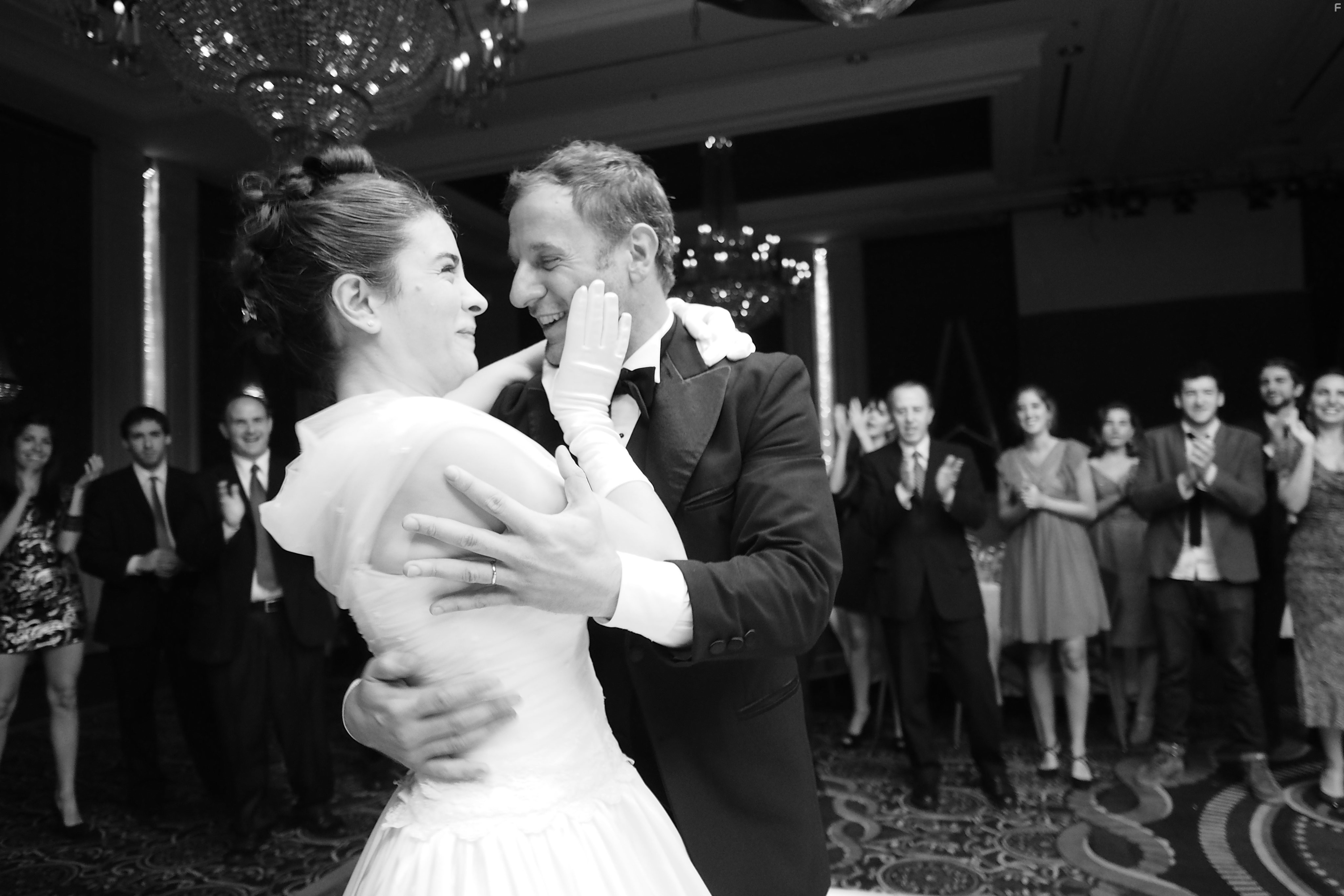 Diego Gentile and Erica Rivas in Дикие истории (2014)