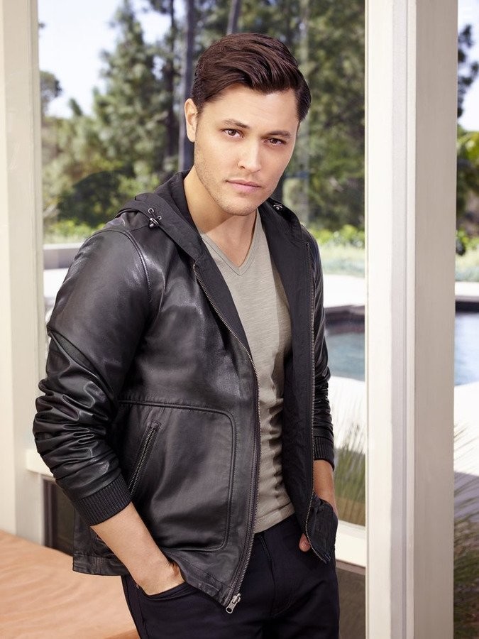 Blair Redford in Супружеский долг (2014)