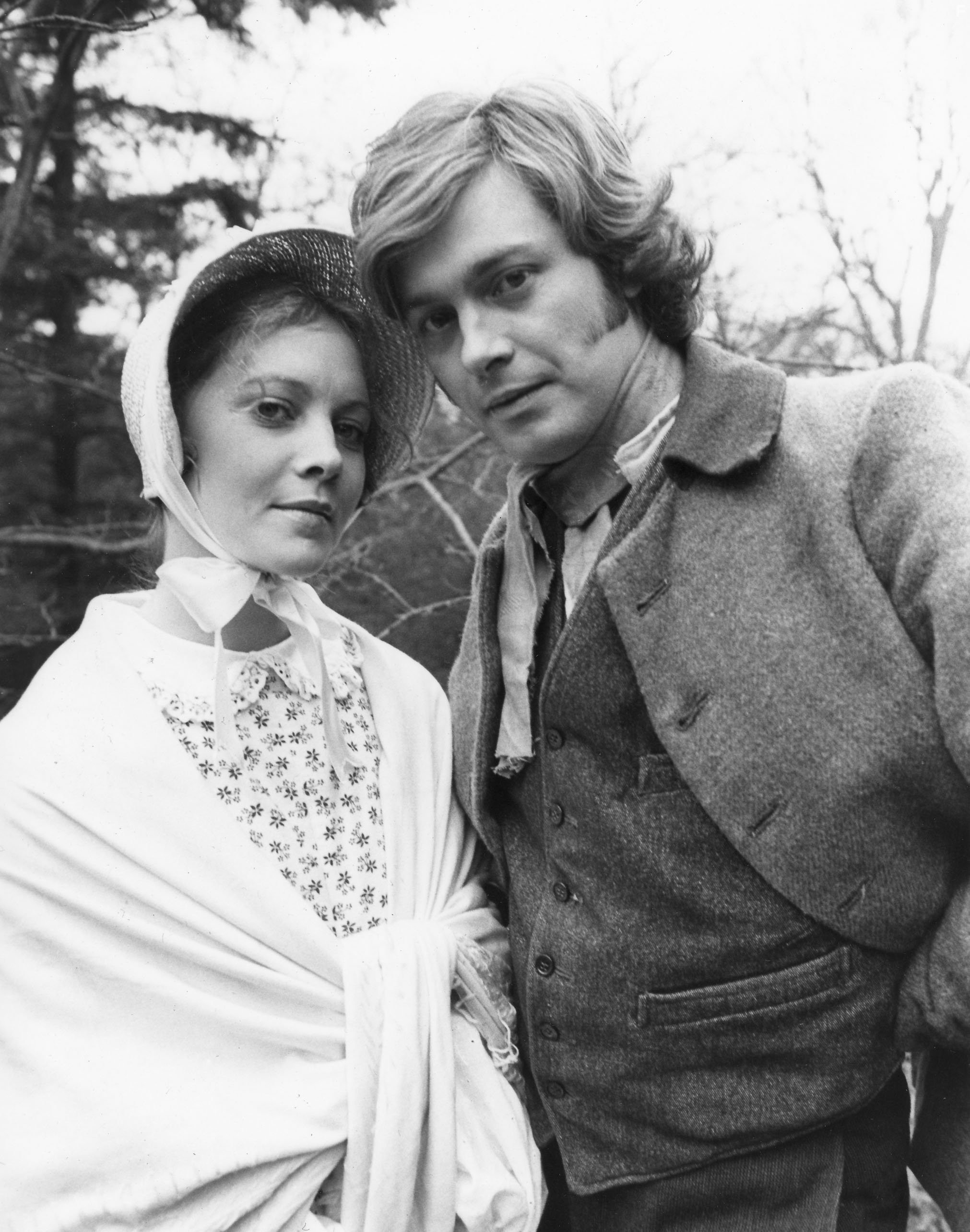 Julia Chambers and Ian Saynor in The Mallens (1979)