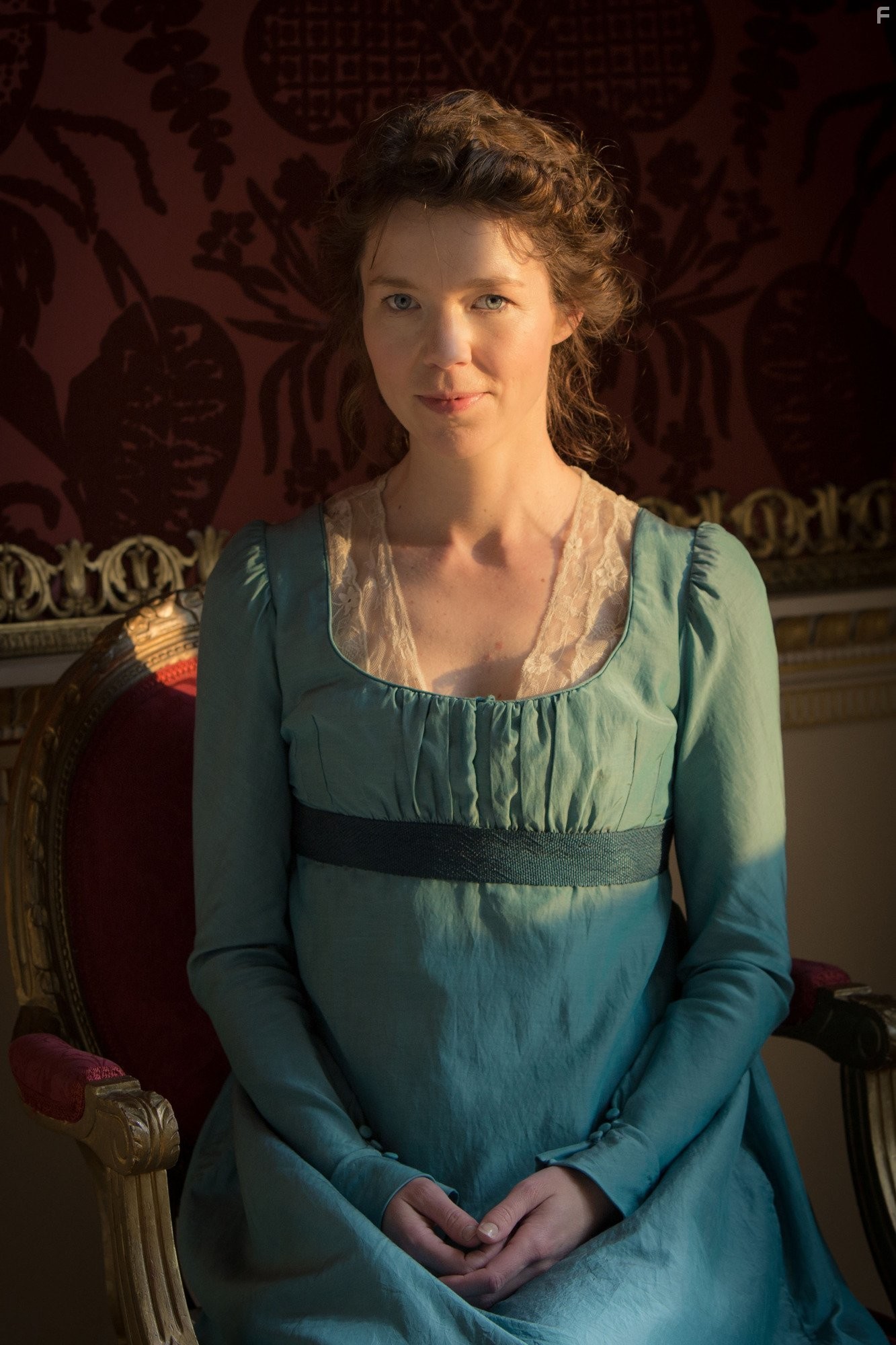 Anna Maxwell Martin in Смерть приходит в Пемберли (2013)