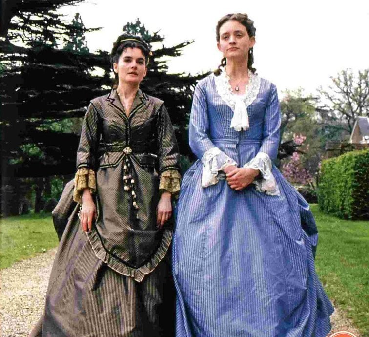 Anne-Marie Duff and Shirley Henderson in Дороги, которые мы выбираем (2001)