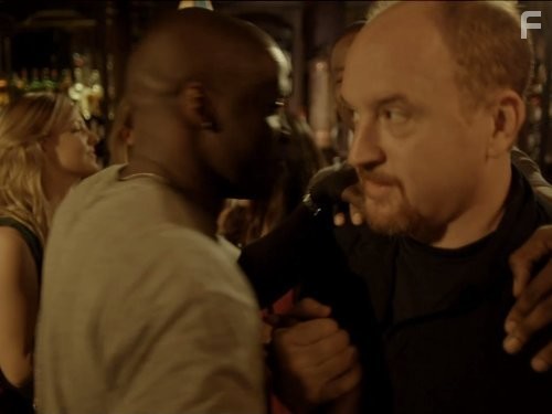 Louis C.K. and Godfrey in Луи (2010)