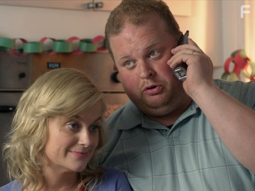 Joel Marsh Garland and Amy Poehler in Луи (2010)