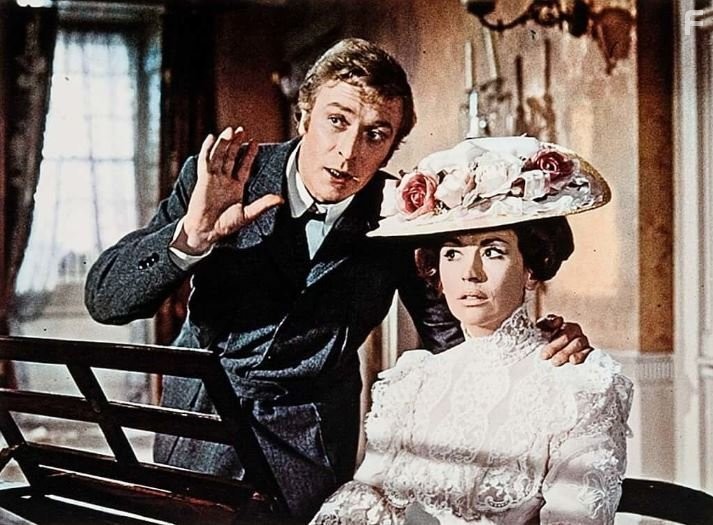 Michael Caine in Другой ящик (1966)