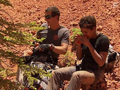 Bear Grylls and Tamron Hall in Running Wild with Bear Grylls (2014)