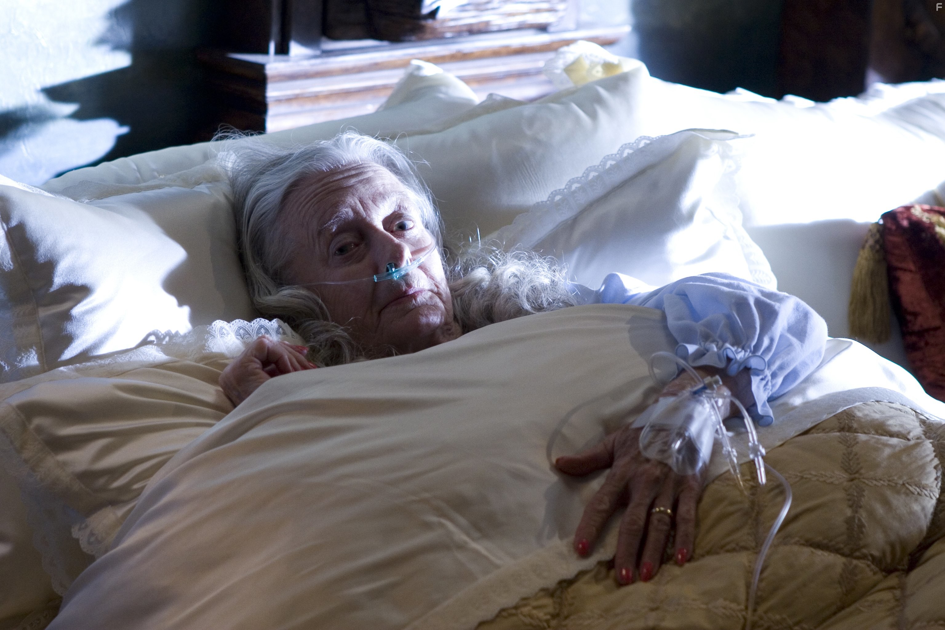 Noel Neill in Возвращение Супермена (2006)