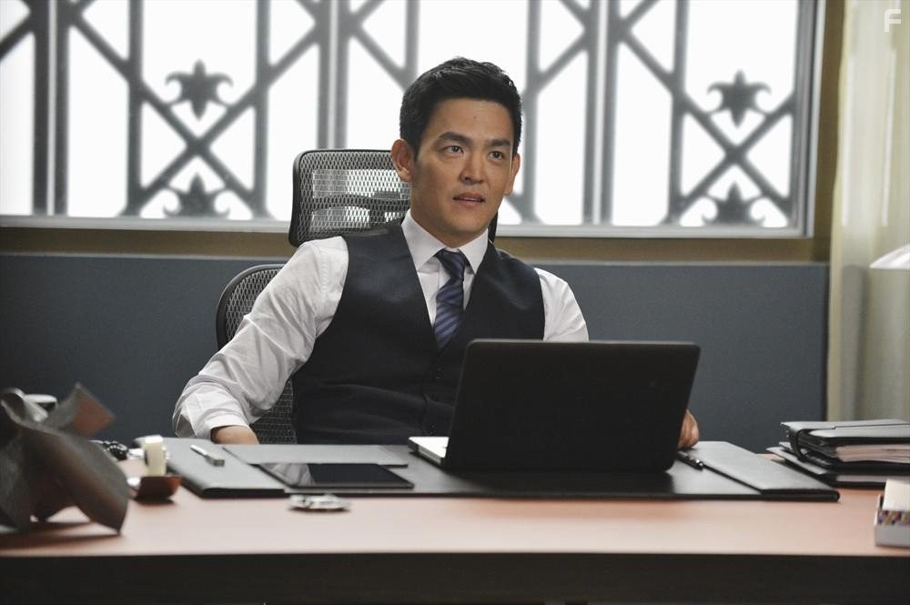 John Cho in Селфи (2014)