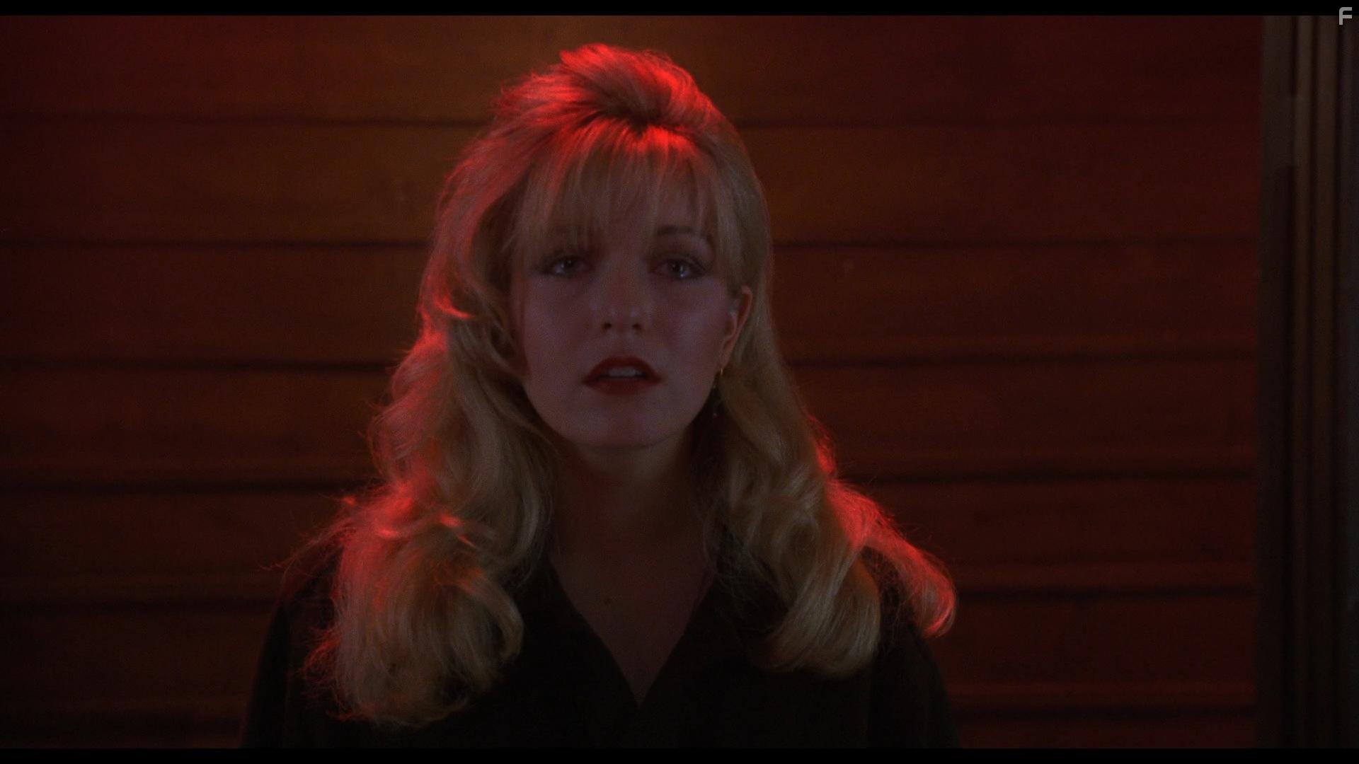 Sheryl Lee in Твин Пикс: Сквозь огонь (1992)
