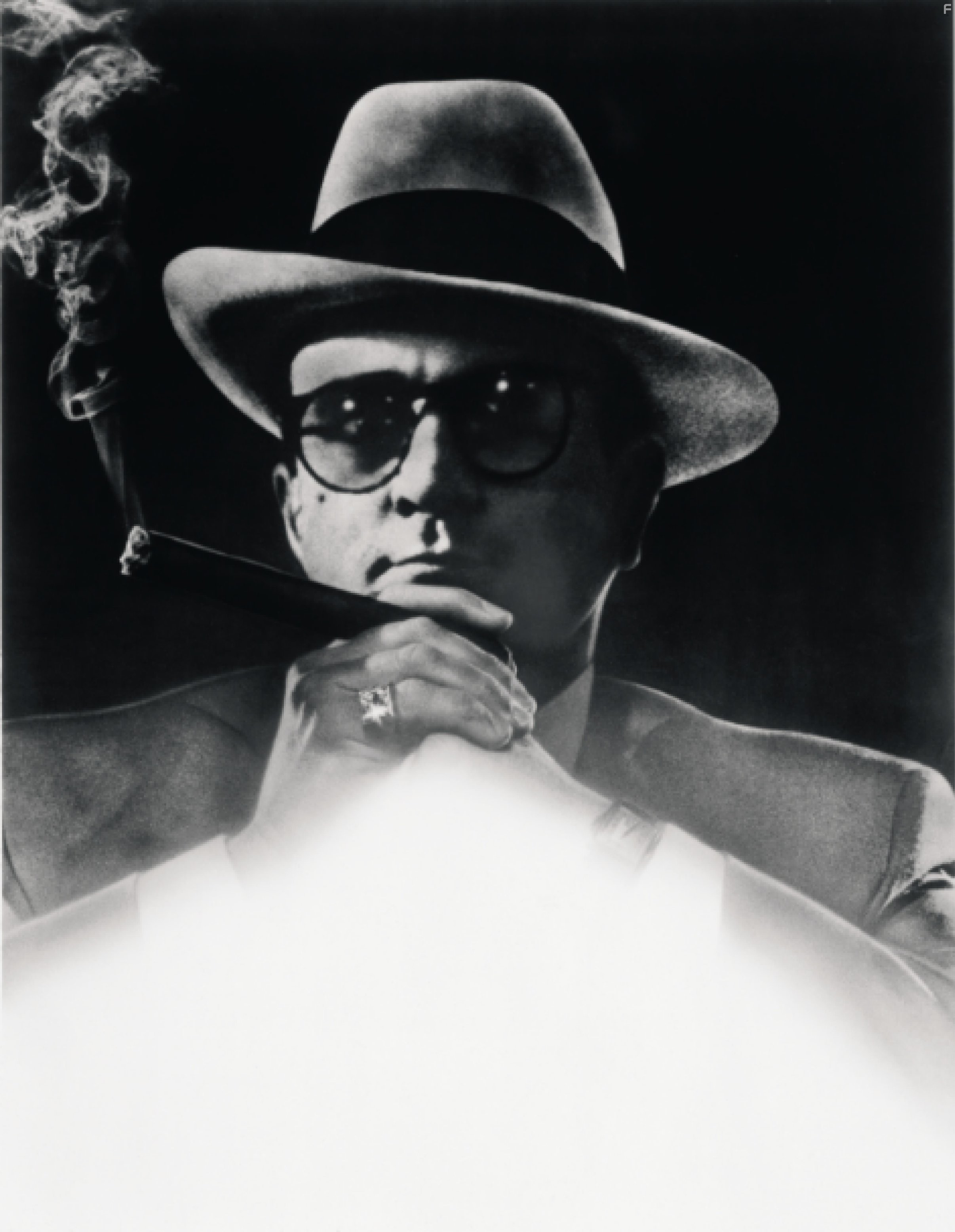 Robert De Niro in Неприкасаемые (1987)