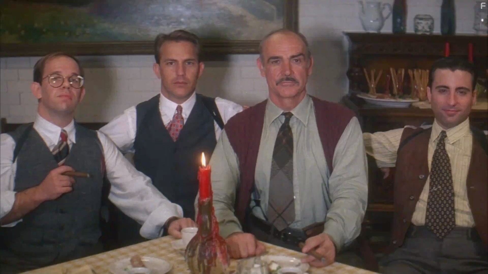 Sean Connery, Kevin Costner, Andy Garcia, and Charles Martin Smith in Неприкасаемые (1987)