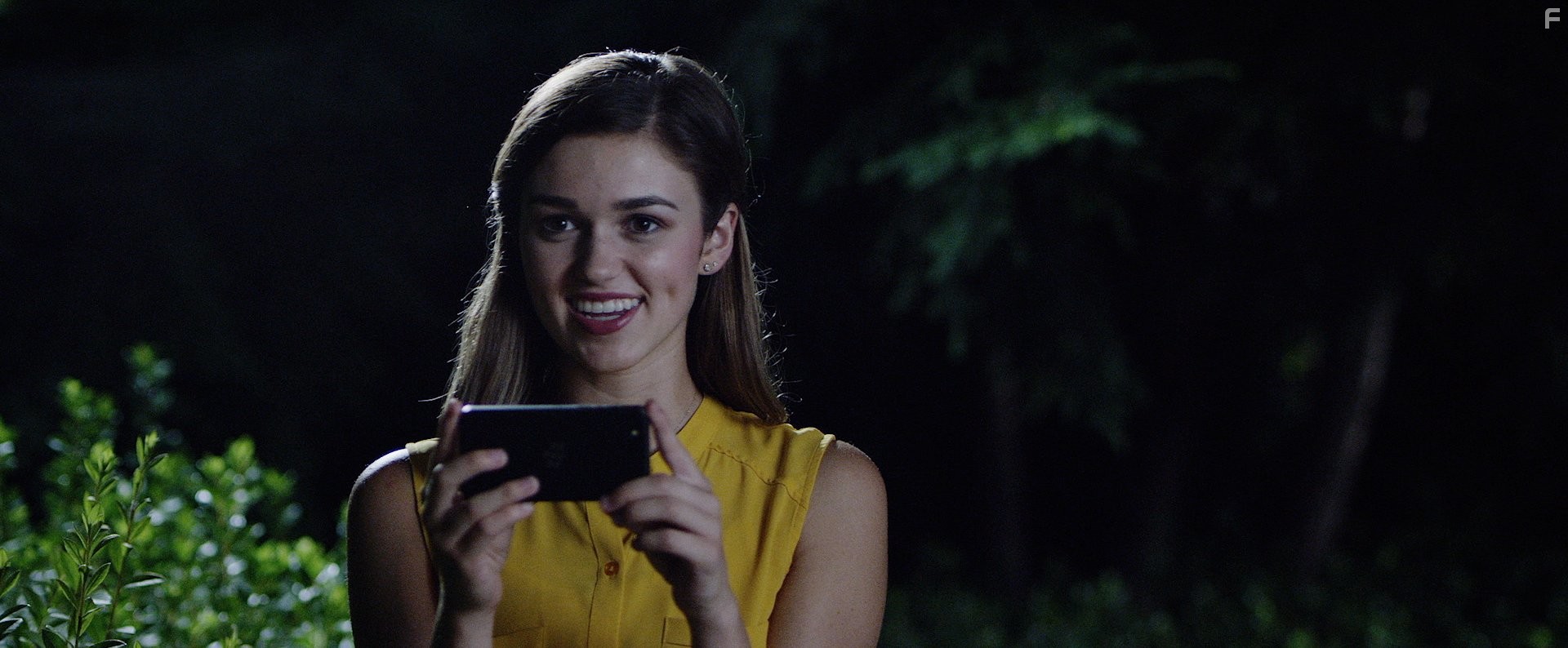 Sadie Robertson in Бог не умер 2 (2016)