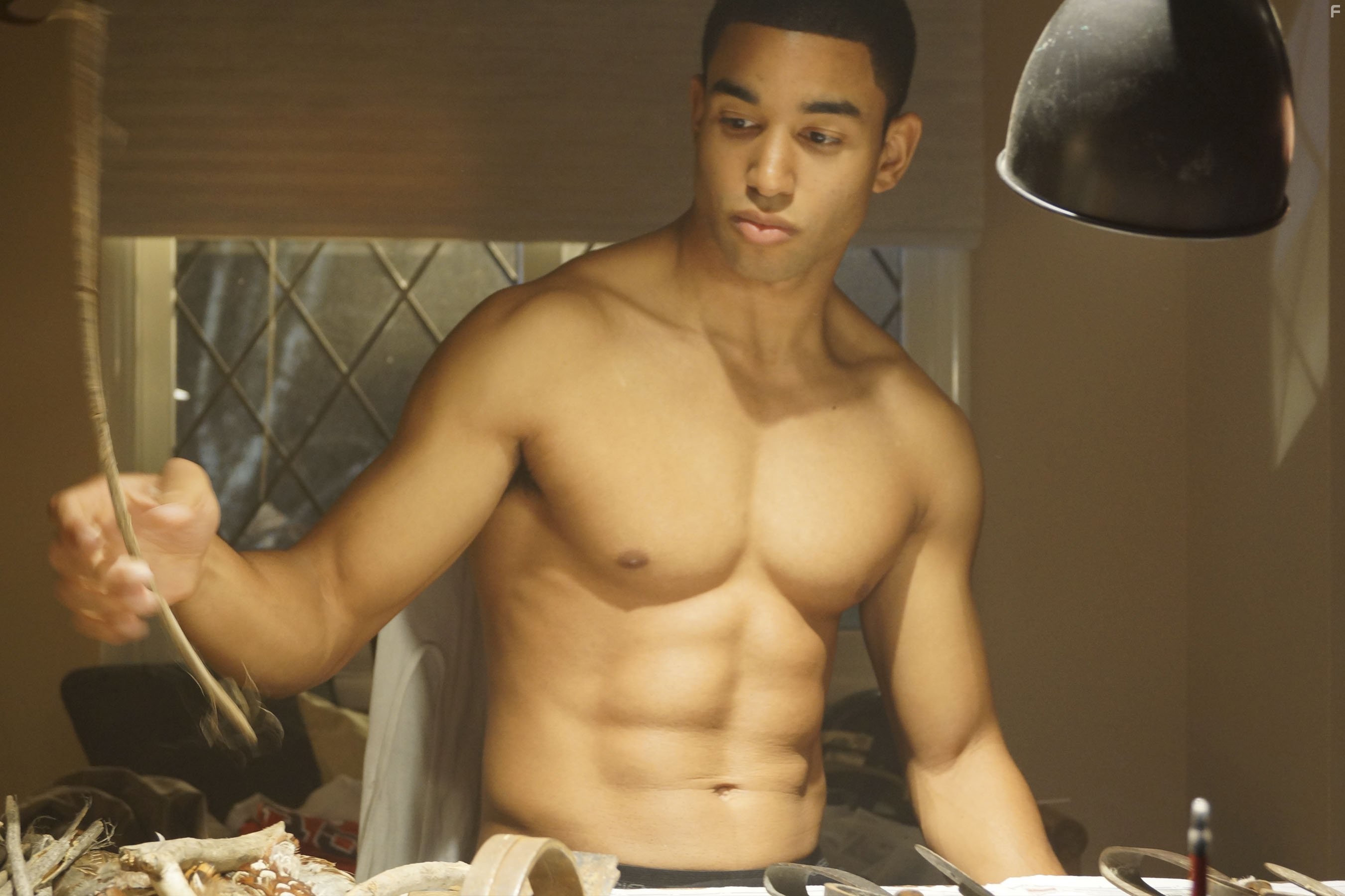 Tom Williamson in Все болельщицы умрут (2013)