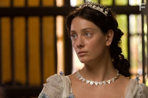 Giovanna Mezzogiorno in Любовь во время холеры (2007)