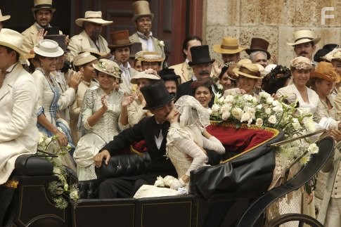 Benjamin Bratt in Любовь во время холеры (2007)