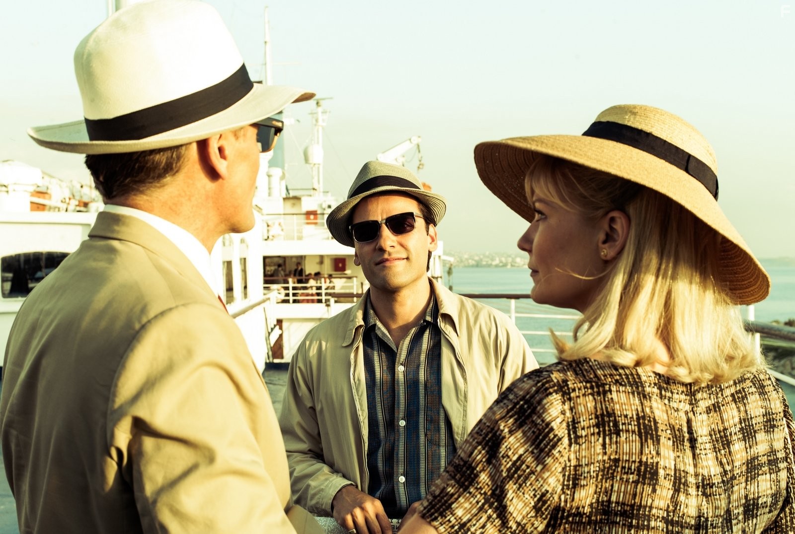 Kirsten Dunst, Viggo Mortensen, and Oscar Isaac in Два лика января (2014)