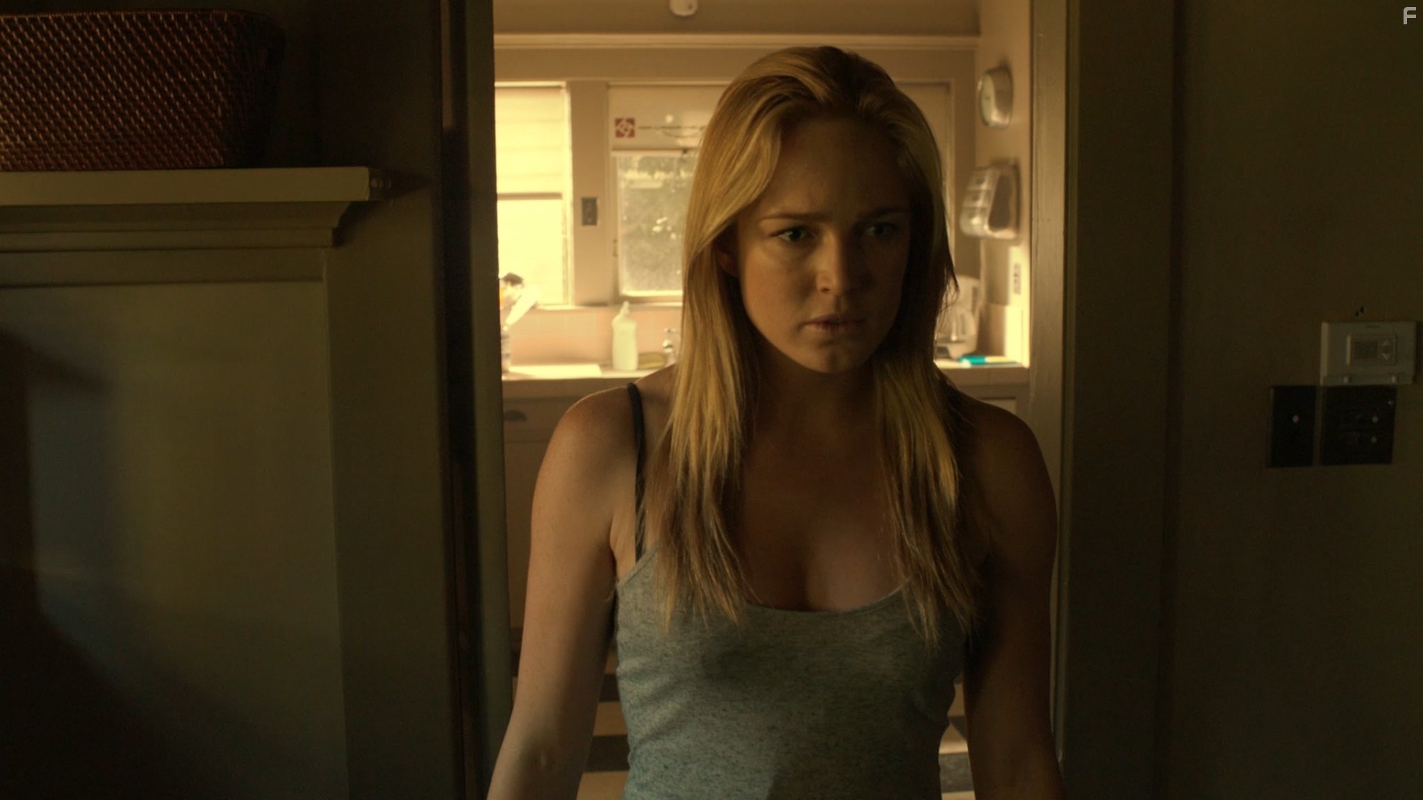 Caity Lotz in Пакт 2 (2014)