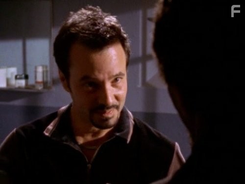 Philip Casnoff in Тюрьма Оз (1997)