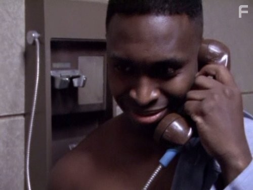 Тюрьма Оз (1997)