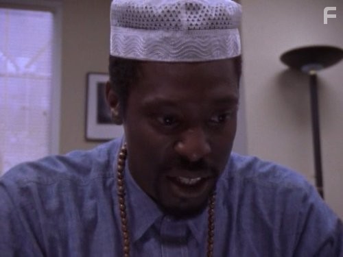 Eamonn Walker in Тюрьма Оз (1997)