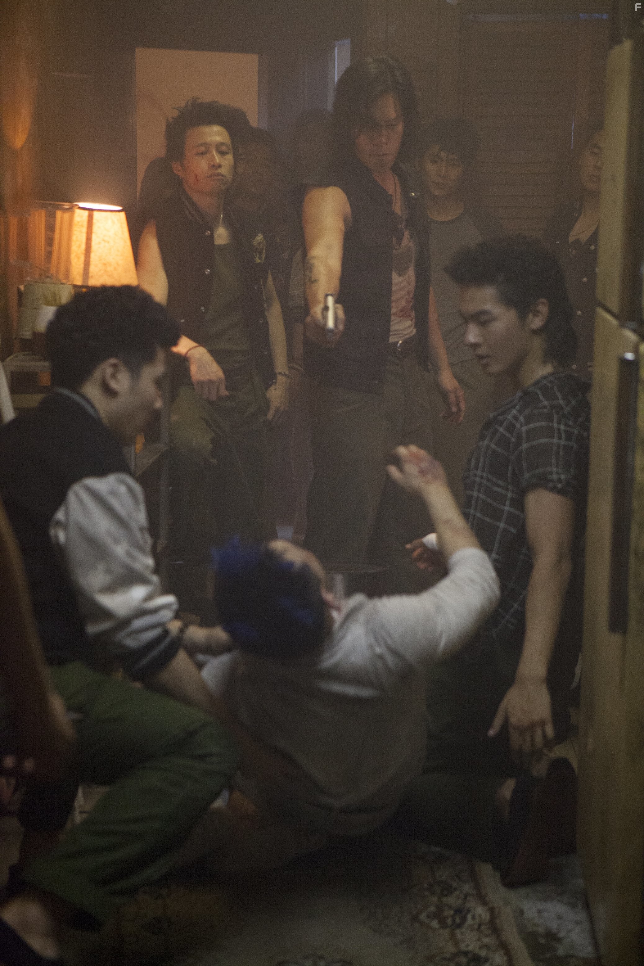 Leonard Wu and Kevin Wu in Месть зеленых драконов (2014)